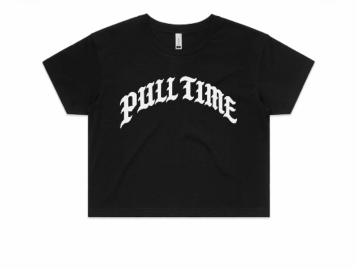 Pull Time Women’s Crop